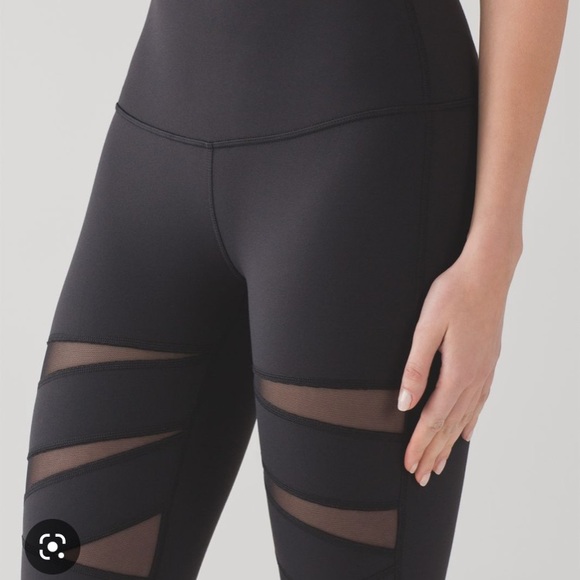 Lululemon Tech Mesh Tight - Picture 3 of 7